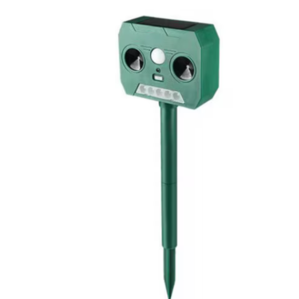 Aparat solar antidaunatori, cu ultrasunete si senzor de miscare 