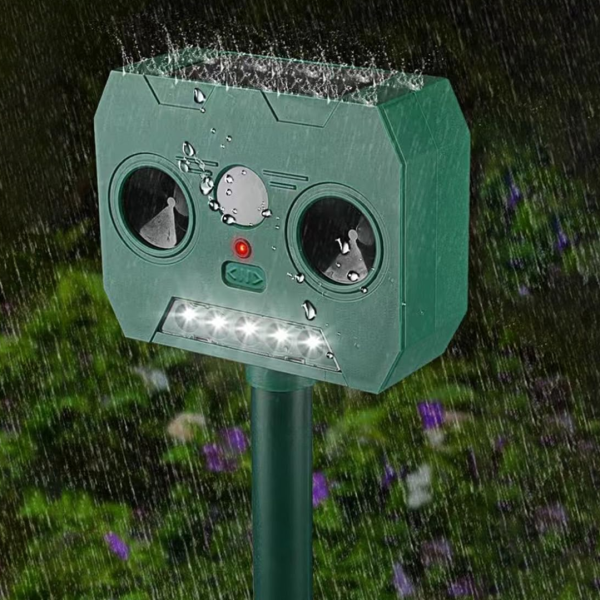 Set 2 x Aparat solar antidaunatori, cu ultrasunete si senzor de miscare